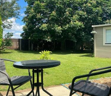 Hethel House | The Chestnuts Pod with private garden.