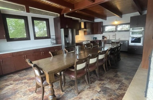 Gaastra House | The Chicagon Cove House