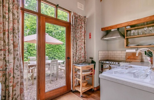 Crediton House | The Cider Barn - East Forde Farm