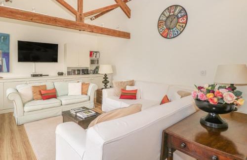 West Knoyle House | The Cider Barn