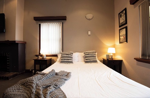Inglewood Hotel | The Civic Hotel