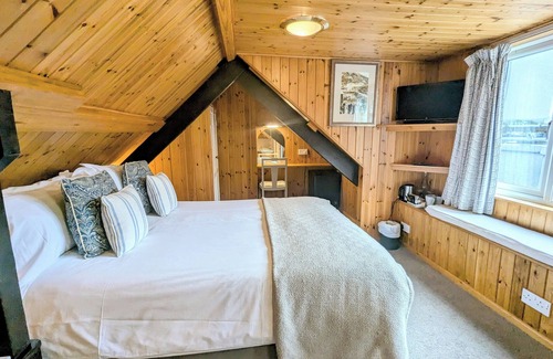 Polperro Hotel | The Claremont Hotel - Adult Only
