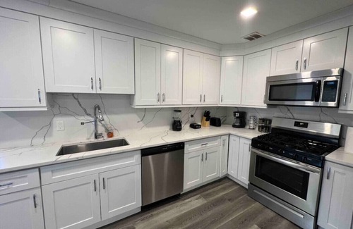 Paterson Apartment | The Classy Suite: 2BR with Free Parking
