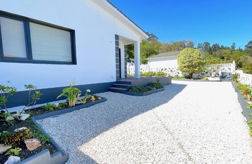O Vicedo House | The Cliffs - Arealonga Blanc