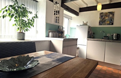 Meathop Cottage | THE COACH HOUSE AT BRACKENTHWAITE FARM, pet friendly in Arnside