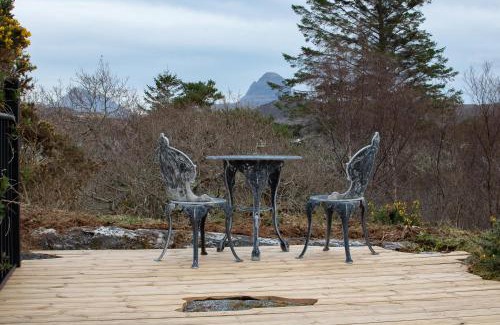 Lochinver Apartment | The Coach House at The Albannach