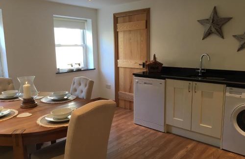 Birkdale House | The Coach House