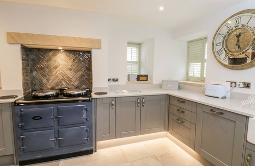 Levisham House | THE COACH HOUSE, romantic, luxury holiday cottage in Levisham
