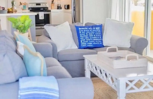 Oyster Pond Condo | The Coastal Condo: Beautiful Luxury 3 Bed 2.5 bath