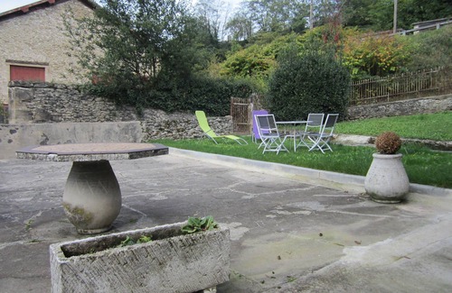 Saint-Jean-en-Royans Apartment | The Cocoon Emma-1appart. country side 50m from the village center