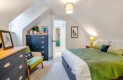 Lechlade House | The Colleys