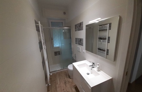Carciano Apartment | The columns