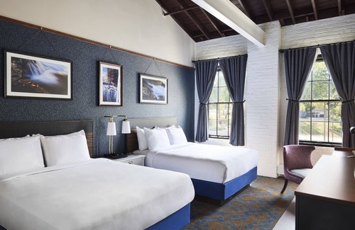 Hastings Hotel | The Confluence Hotel