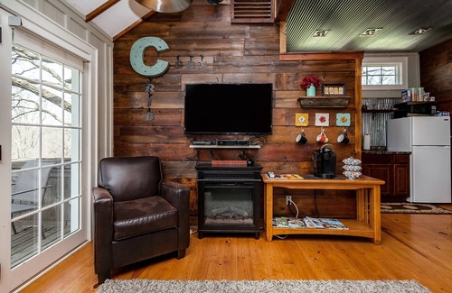 Indianola Cabin | The Corn Crib Is A Fully Furnished Rental Cabin In The City, With A Country View