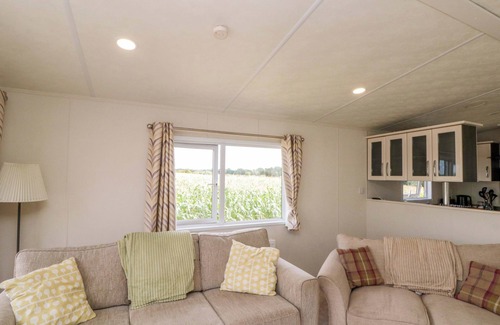 Thirsk Cottage | THE COSY CARAVAN, pet friendly, with a garden in Thirsk