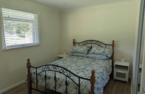 Gnangara Bed & Breakfast | The Cottage at Gnangara Park