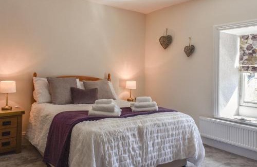 Rothbury House | The Cottage Highfield