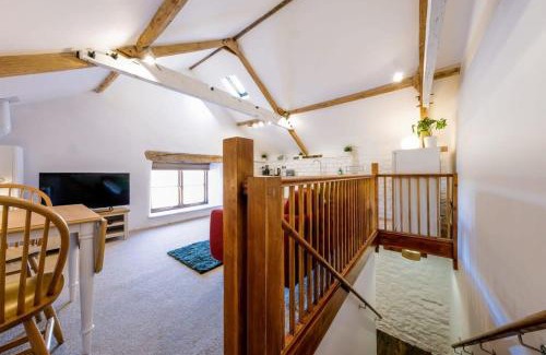 Little Stoke House | The Cottage- Hopewell