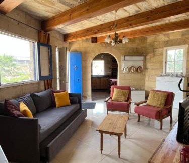 Luqa Apartment | The Cottage