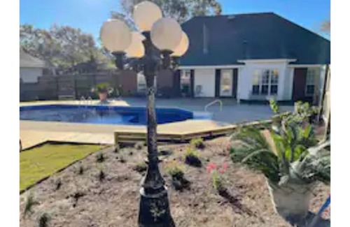 Wetumpka House | The cottage on Savannah Lane