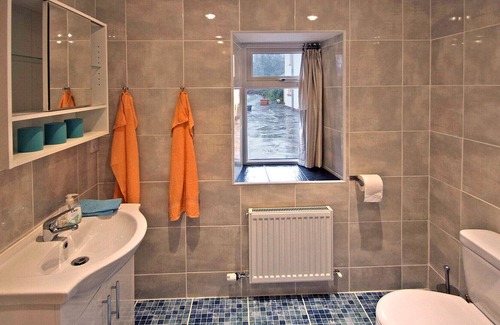 Durrus House | The Cottage - Two Bedroom House, Sleeps 4