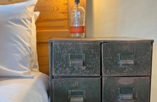 Sleaford House | The Cottage, Watergate, Sleaford