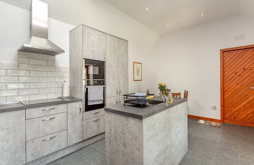 Ballater Cottage | The Coyles Cottage - SBH