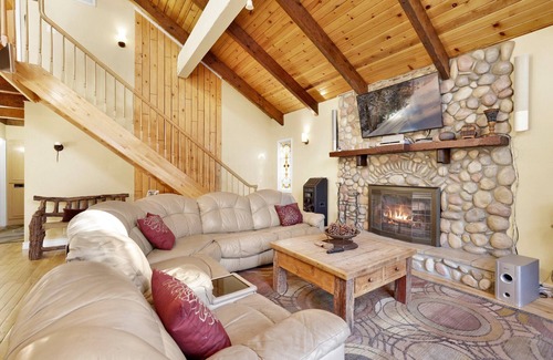 Big Bear Cabin | The Cozy Cottage#2384