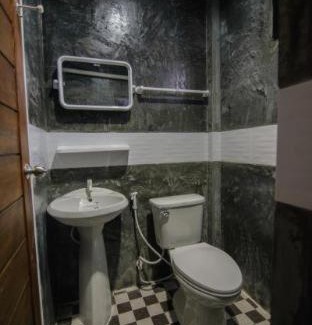 Wang Saphung Hotel | The Cozy Hotel