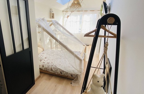 Plancher-Bas Bed & Breakfast | The cozy is