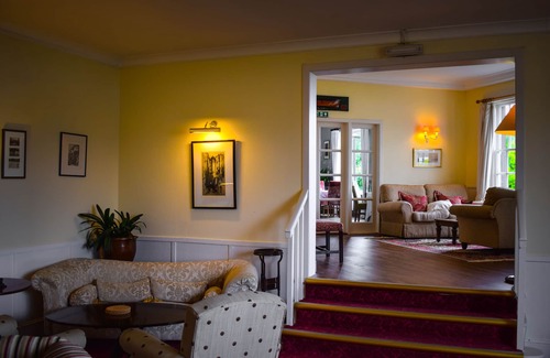 Strachur Hotel | The Creggans Inn