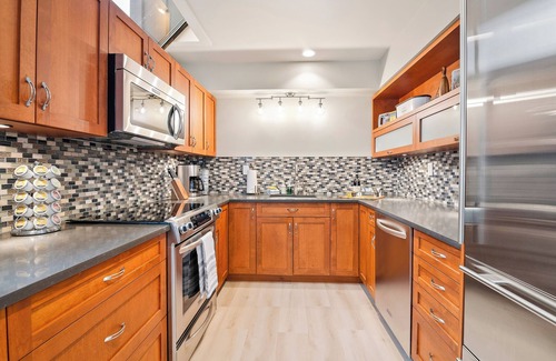 Whistler Cay Heights Condo | The Crest | Spacious, Central Condo | Free Parking