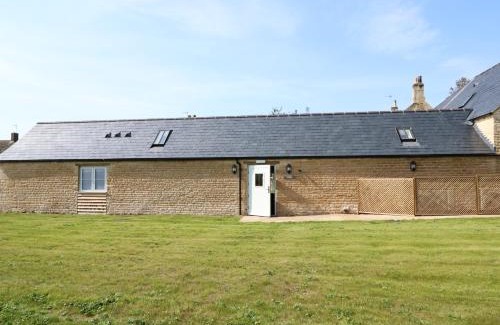 Fotheringhay House | The Croft Farm