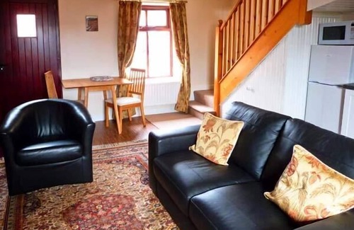 Urswick Cottage | THE CROOK, character holiday cottage, with a garden in Great Urswick