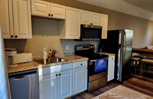 West Mystic Apartment | The Crow's Nest at the Blue Anchor. Ready for 2025