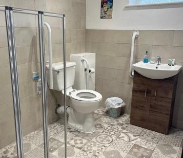 Ham Bed & Breakfast | The Crown Lodges