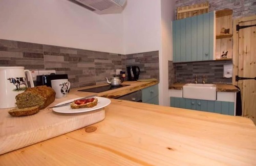 Ballyshannon House | The Cuddly Cow Cosy Barn Studio Campview Farm Stay