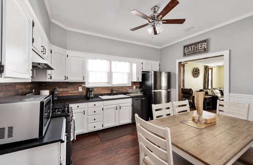 Falmouth House | The Cute Haven.