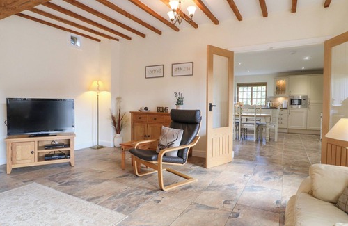 Eastwood Cottage | THE DAIRY, family friendly, with open fire in Eastwood