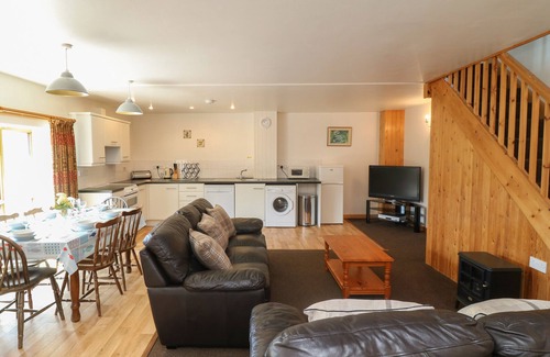 Bude Cottage | THE DAIRY, family friendly, with a garden in Bude