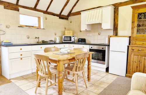 Petersfield Cottage | The Dairy , Petersfield - a barn conversion that sleeps 4 guests in 1 bedroom