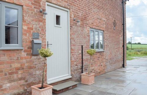 Whitchurch House | The Dairy - Uk34564