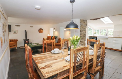 Catton Cottage | THE DALE COTTAGE, pet friendly, luxury holiday cottage in Allendale