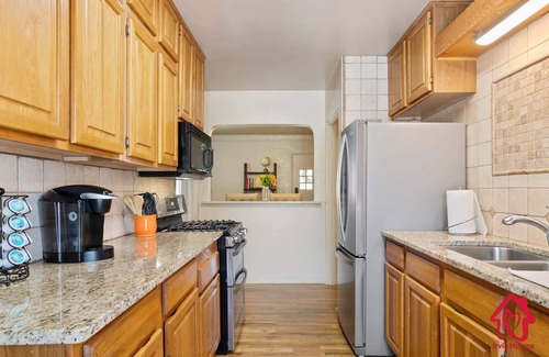 Nob Hill House | The Dartmouth House S
