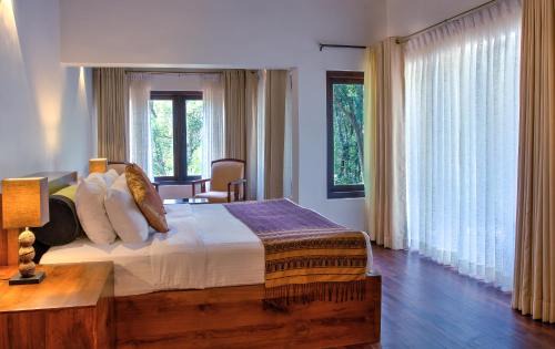 Giritale Resort | The Deer Park Hotel