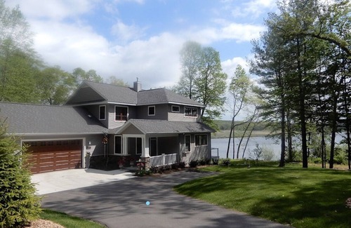 Fennville Bed & Breakfast | The Deluxe Apartment, The Exclusive Deluxe Apartment