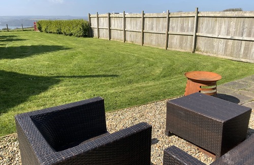 Llanybri Cottage | THE DEN, pet friendly, character holiday cottage in Llansteffan
