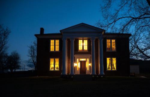 Paint Lick Bed & Breakfast | The Denny House