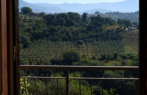 Piane di Collevecchio House | The distance to Rome is only 70 km by training. 0