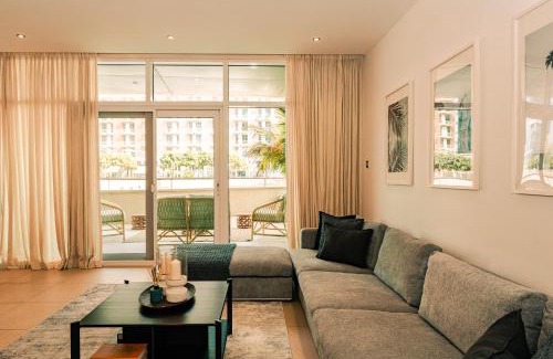 Al Bandar Apartment | The Dockside Retreat Stunning 2br In Al Bandar